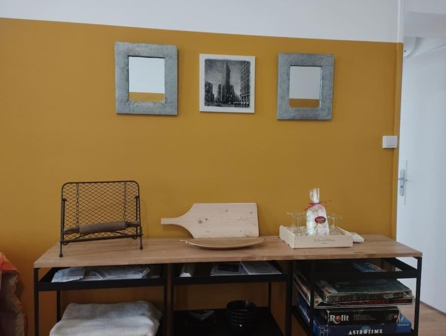 Appartement En Plein Centre. Carpentras Kültér fotó
