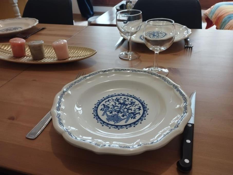 Appartement En Plein Centre. Carpentras Kültér fotó